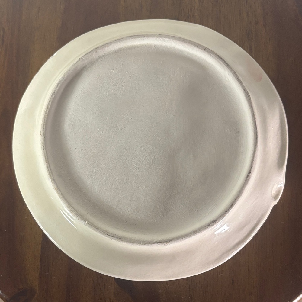 Vintage Flat Earth Pottery Santa Claus Ceramic Plate - Red and Cream - Picture 2 of 2